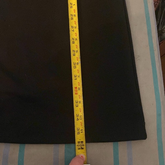 Gap LBD - Little Black Dress - stretch and scoop back - Picture 7 of 9